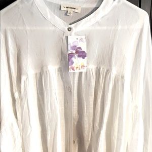 ee:some linen type wide arm top size M.